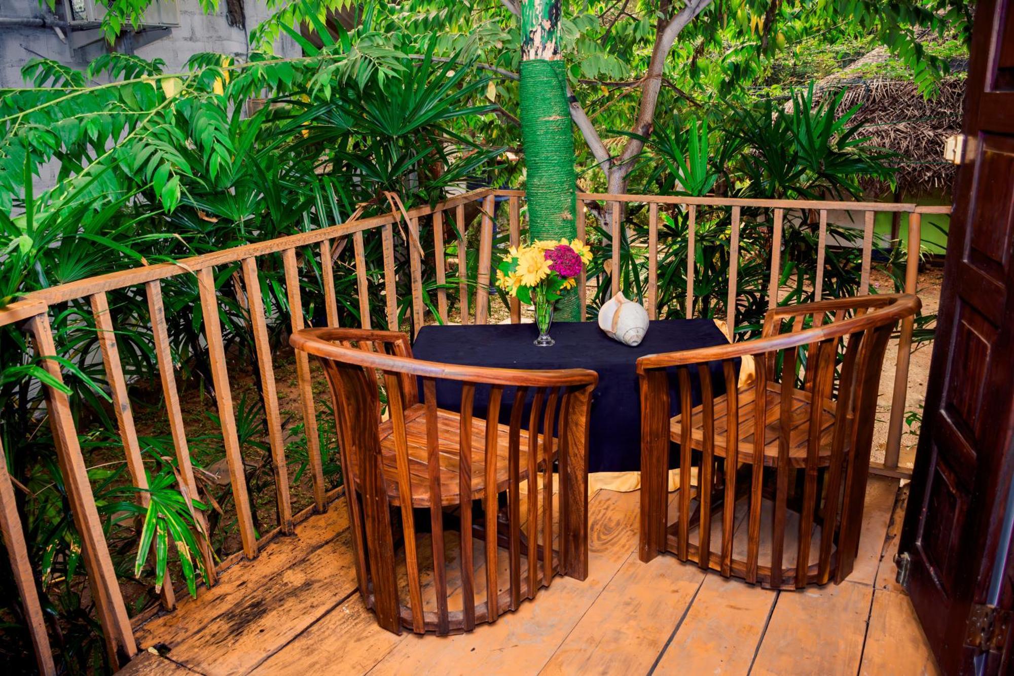 Thatched Villa แทนกาลเล ห้อง รูปภาพ